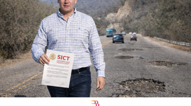 Asegura Héctor Santana que gobierno federal arreglará carretera La Cruz – Punta de Mita