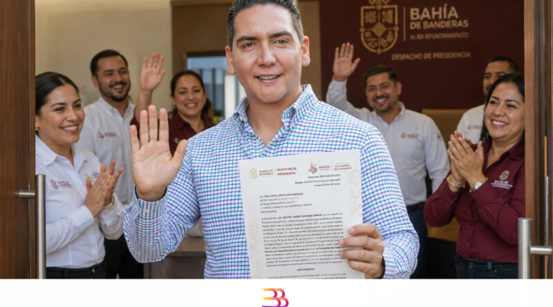Se va Héctor Santana pidiendo licencia para competir por GUBERNATURA