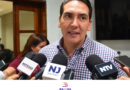 Se reincorpora Héctor Santana como presidente municipal